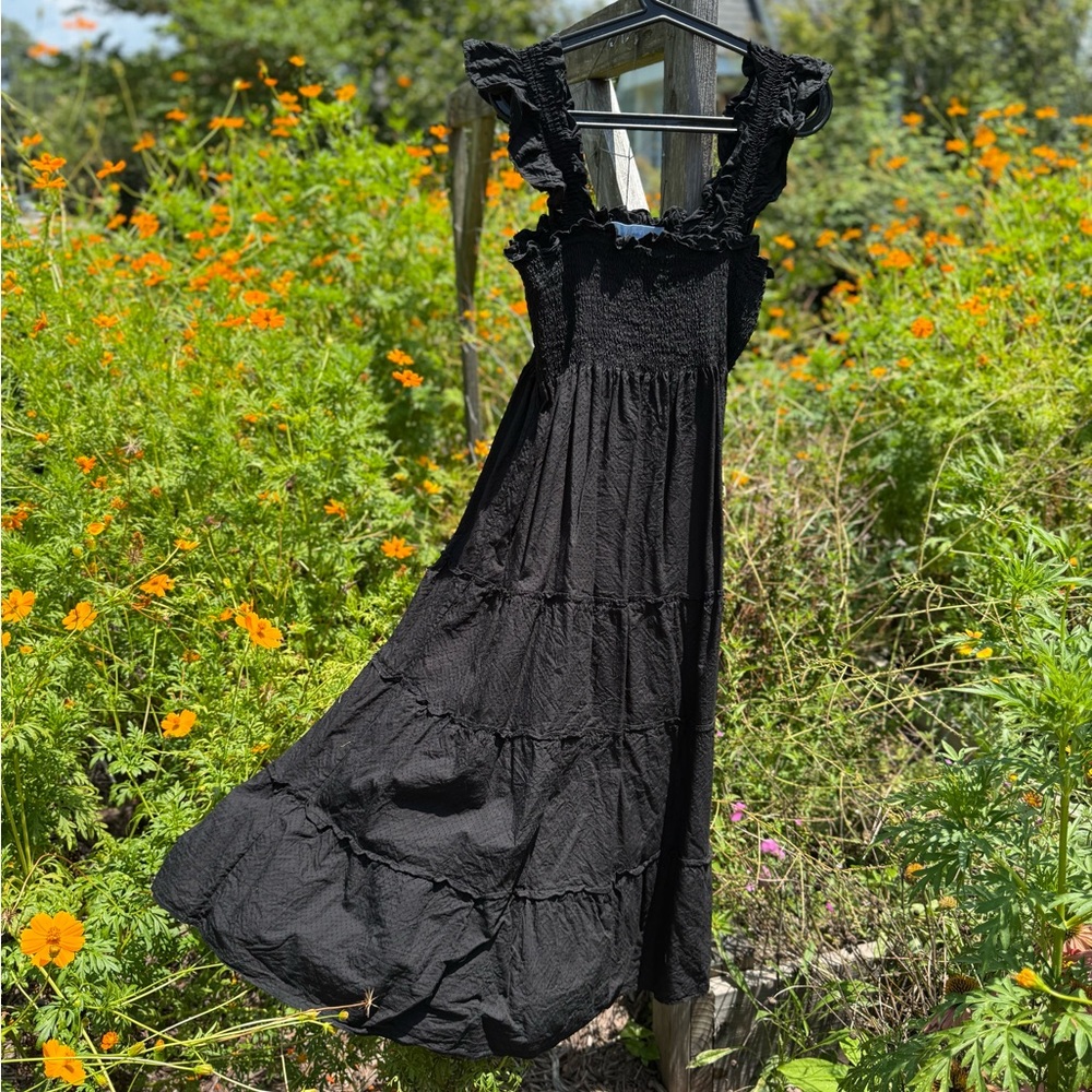 Hill House Black Elle